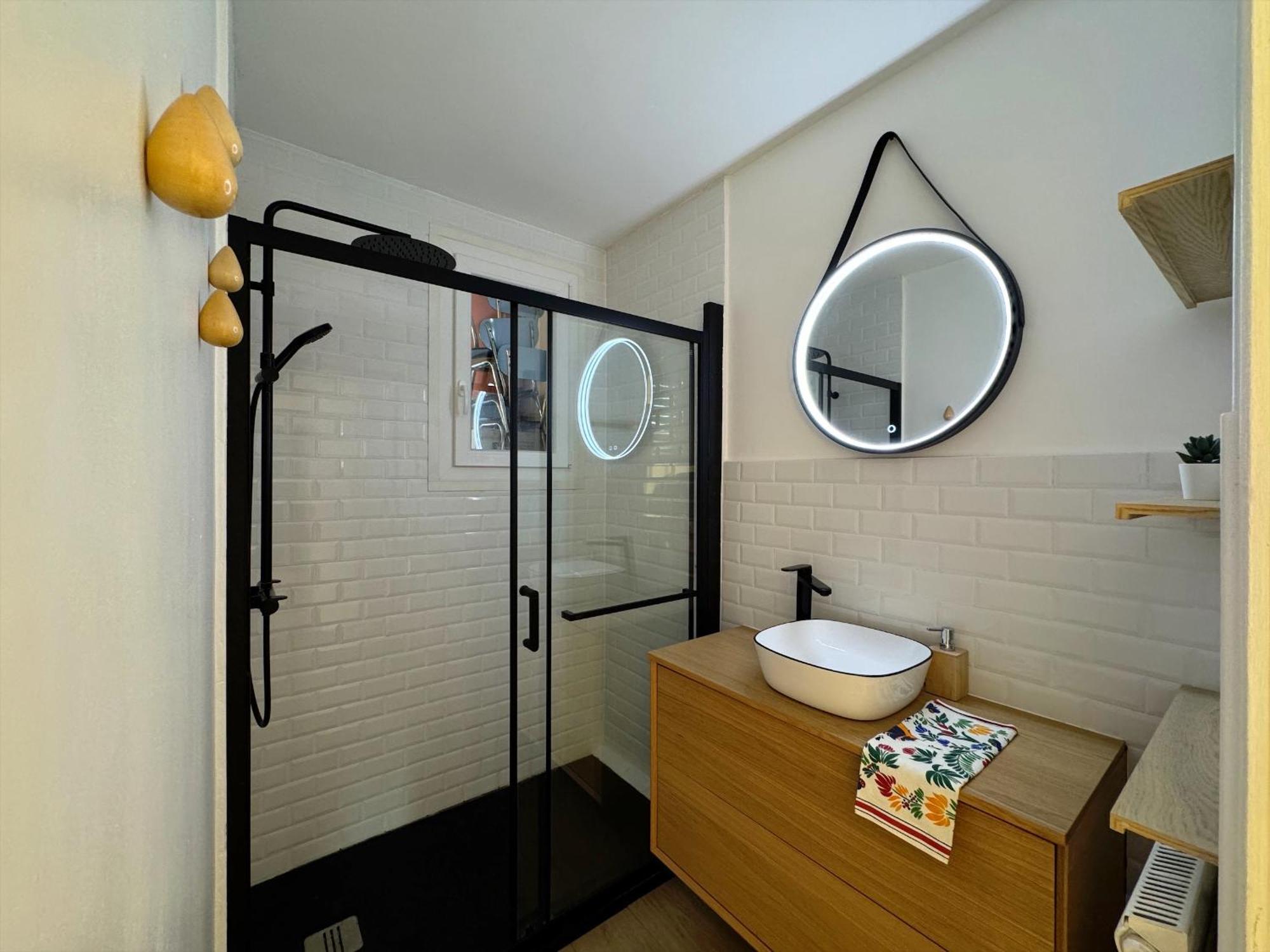 Logement Autour De Moi * * * * * 尚贝里 外观 照片